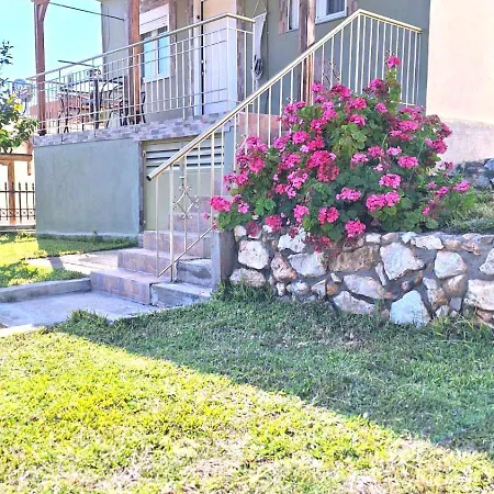 Lemon Tree House Tatil Evi Skála Marión