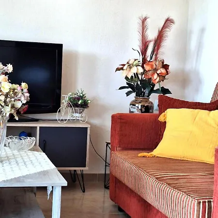 Lemon Tree House * Skála Marión