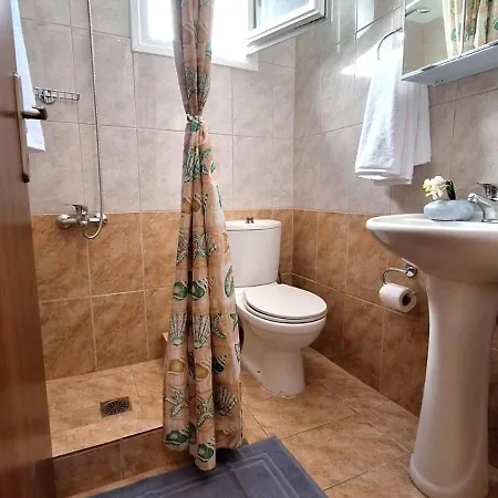 Tatil Evi Lemon Tree House Skála Marión